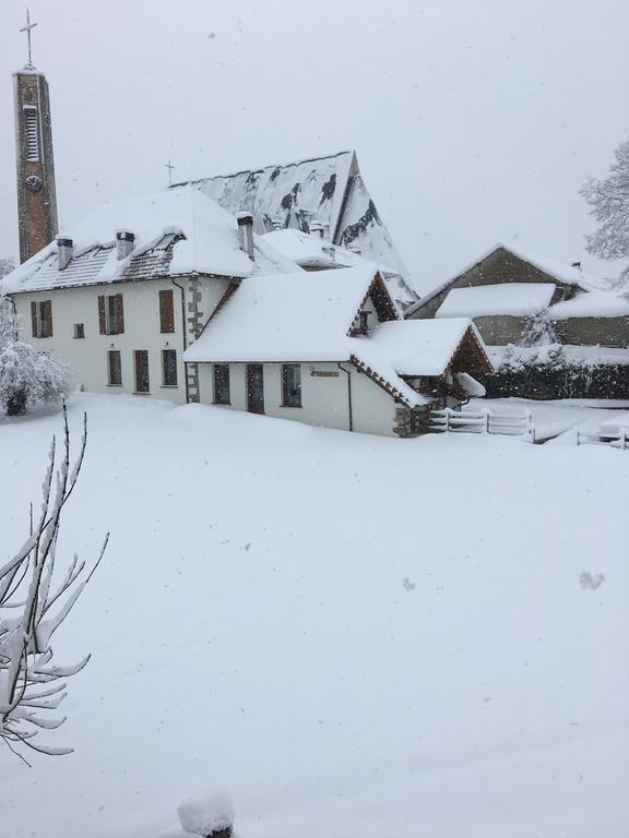 Casa Rural Roncesvalles Espinal-Auzperri Buitenkant foto